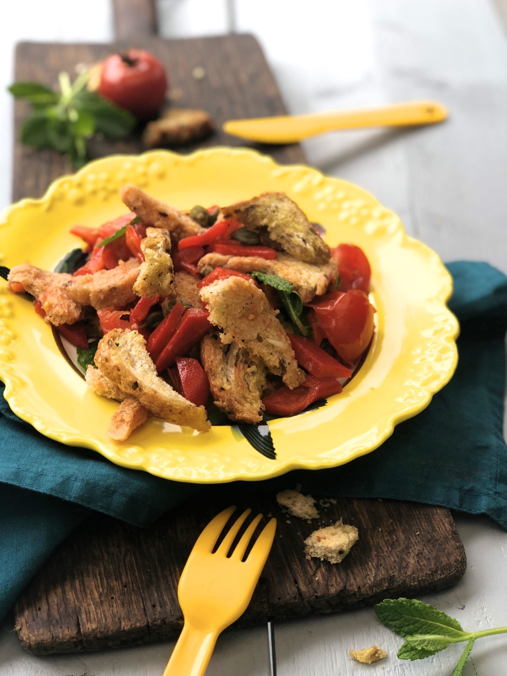 RECIPE: SALAD WITH HOMEMADE CROUTONS | Bakkerij van Heeswijk